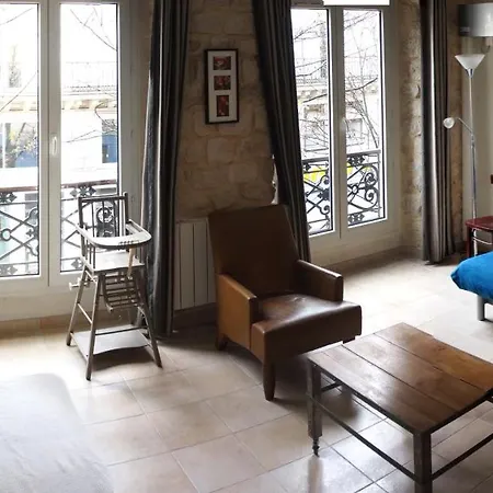 Appartement Clair Et Lumineux Au Centre De