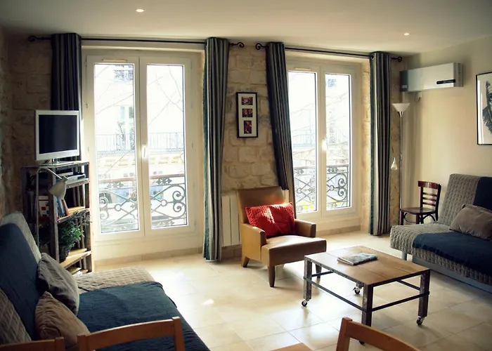 Clair Et Lumineux Au Centre De * 파리