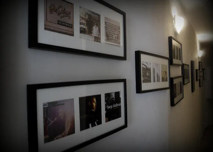 Clair Et Lumineux Au Centre De 아파트 파리