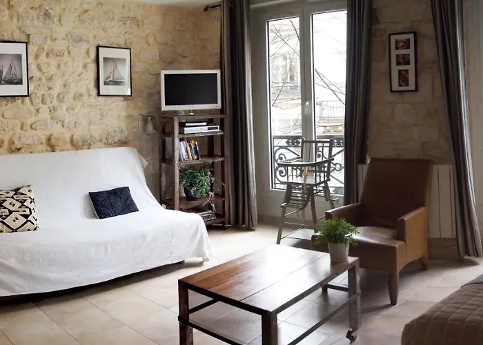 Clair Et Lumineux Au Centre De * 파리