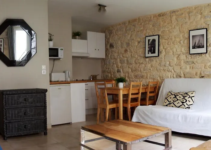 Clair Et Lumineux Au Centre De 파리